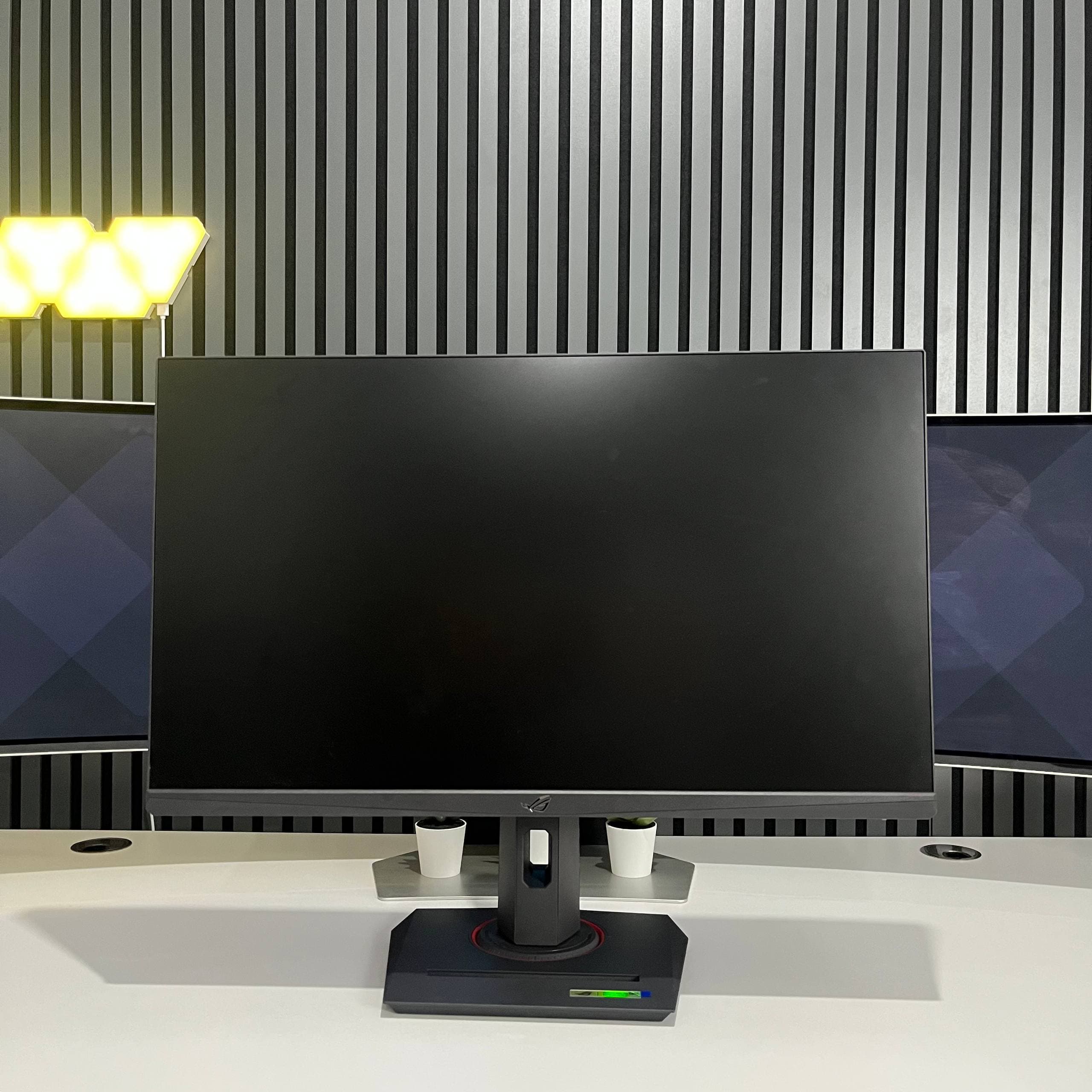 ASUS 27'' XG279CNS ROG STRIX 0.3Ms 380Hz FULL HD IPS Monitör — görsel 3/4