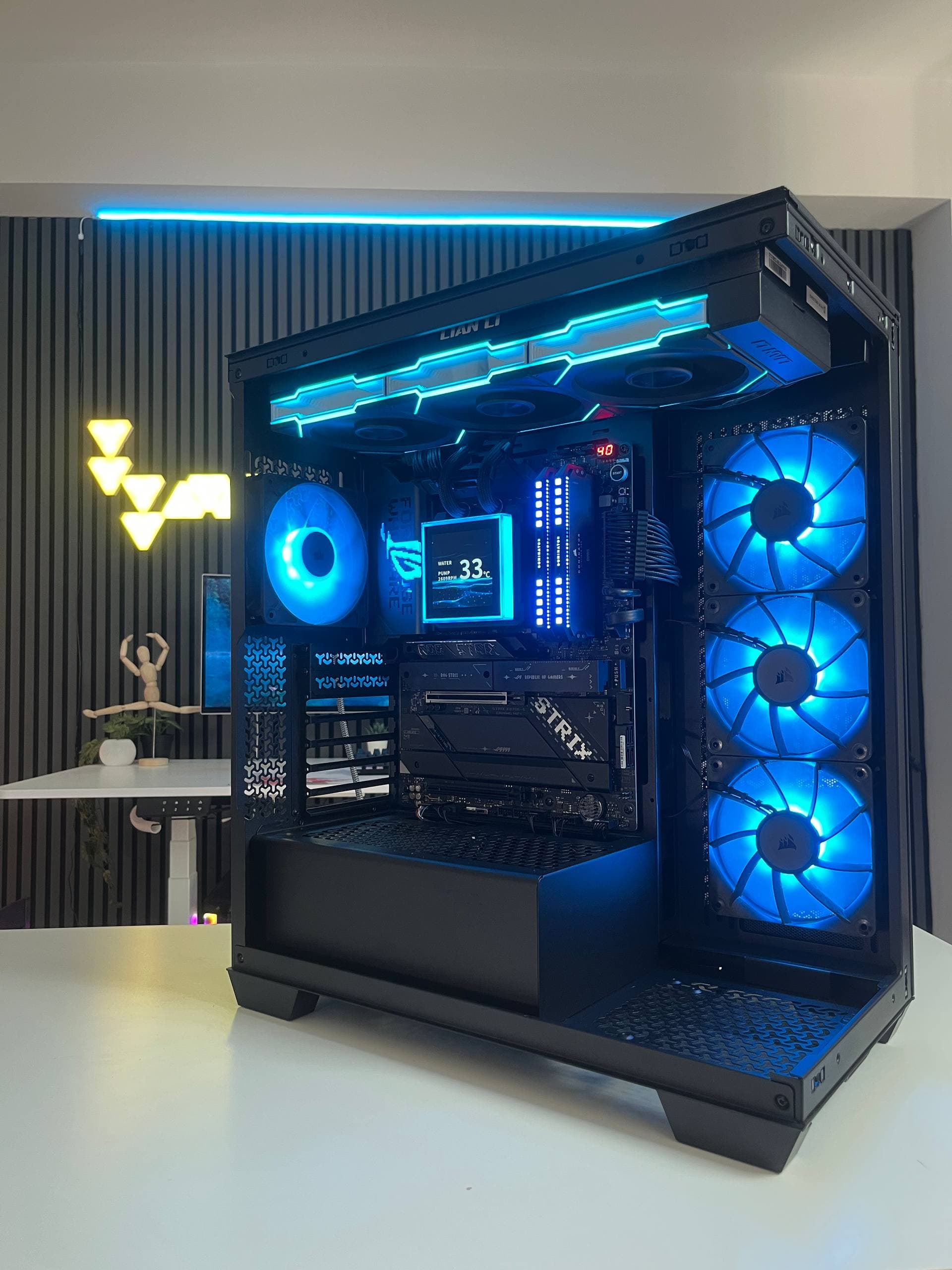 Corsair x Lian Lİ | 9800x3D / X870E-E / 32GB Ram Ekran Kartsız PC — görsel 7/9